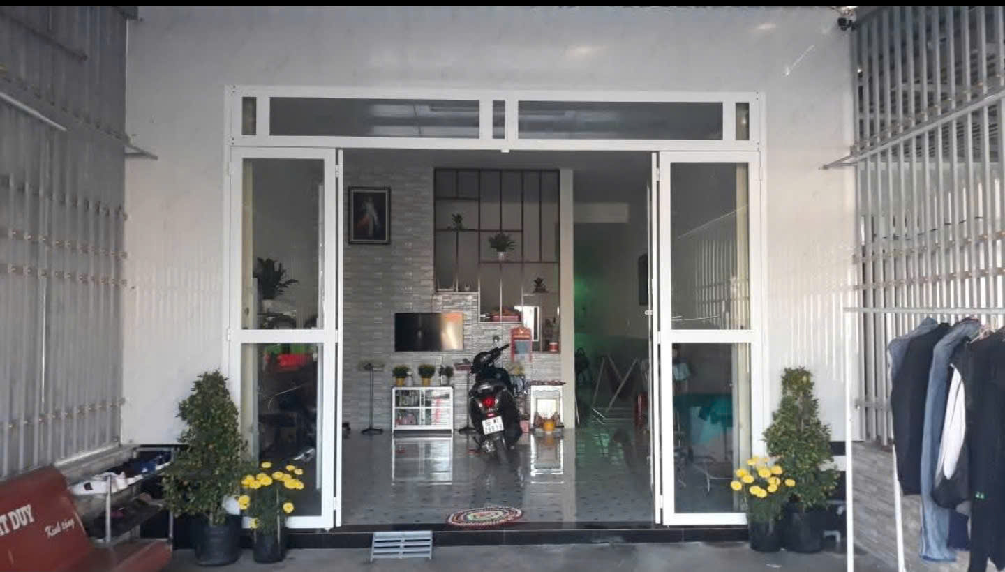 Chính Chủ Bán Nhà Cấp 4 Đối Diện Cổng 2 Công Ty Vĩnh Phước Tại Ấp Tân Phú, Phú Hựu, Đồng Tháp.