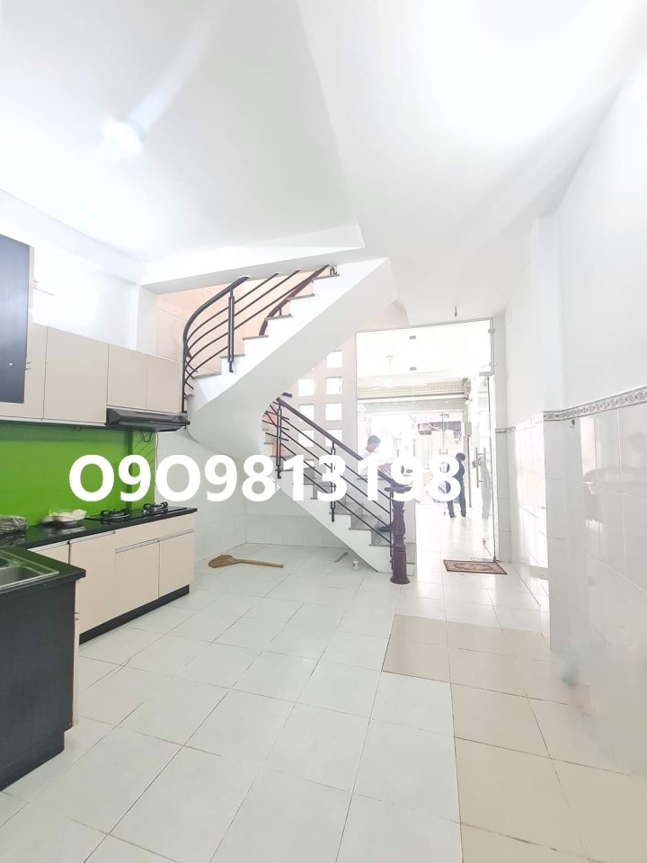 ♥️♥️♥️Sang Tên Ở Ngay Bán Nhanh Nhà SHR P.COL Quận 1.♥️♥️♥️