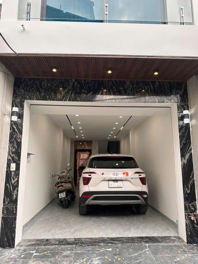 XUÂN ĐỖ – LONG BIÊN - 42m² – 6 TẦNG – THANG MÁY – GARA Ô TÔ – VIEW THOÁNG VĨNH VIỄN