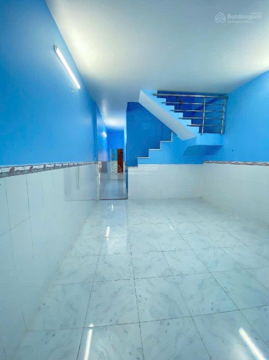 BÁN NHÀ HẺM XE HƠI 4M, 2 MẶT TIỀN - 2 TẦNG , NGANG 4x23m,CHỈ NHỈNH 5 TỶ.