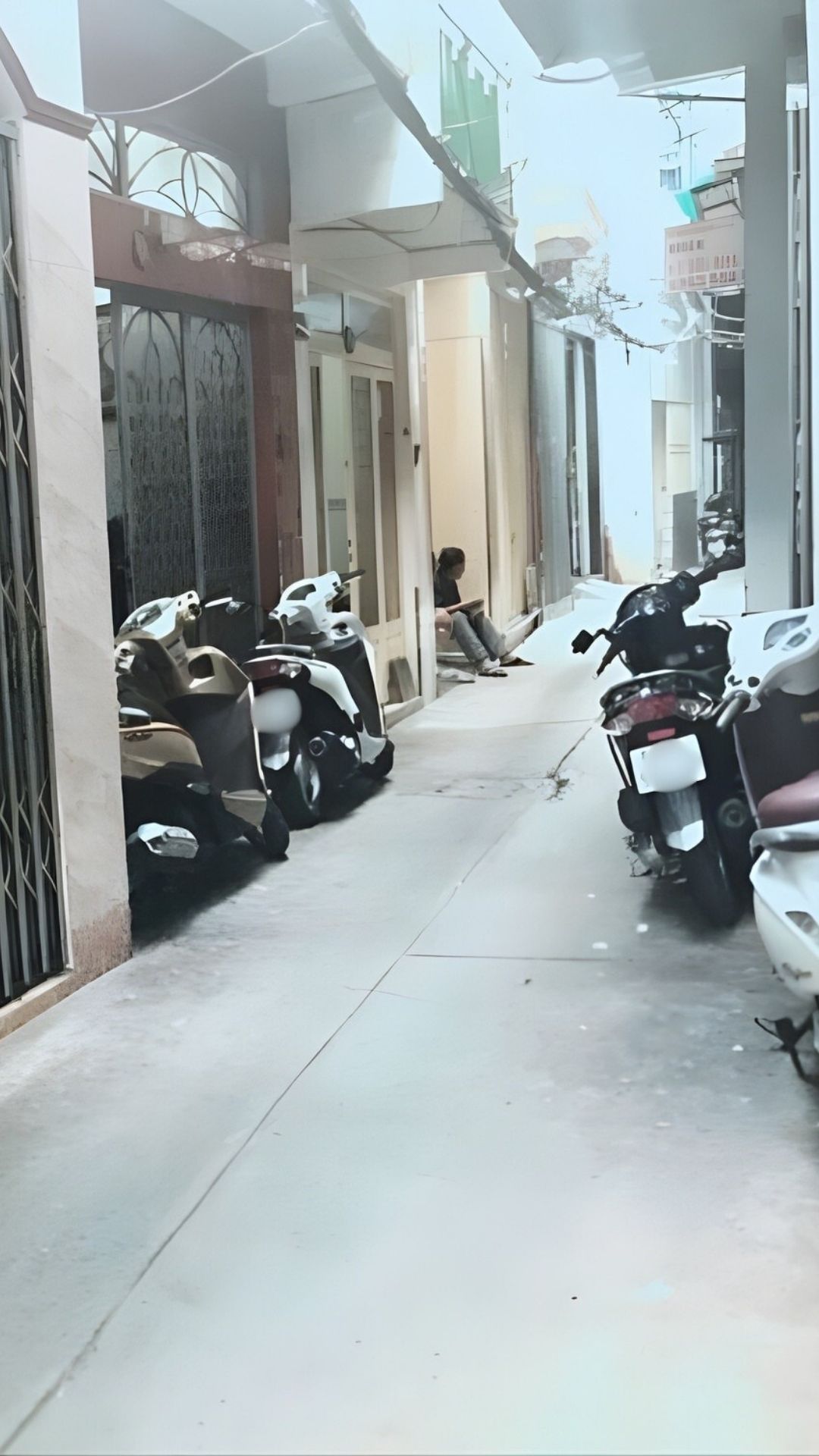 BÁN NHÀ CỐNG QUỲNH QUẬN 1 - NGAY PHỐ BÙI VIỆN - GIÁ 6.8 TỶ