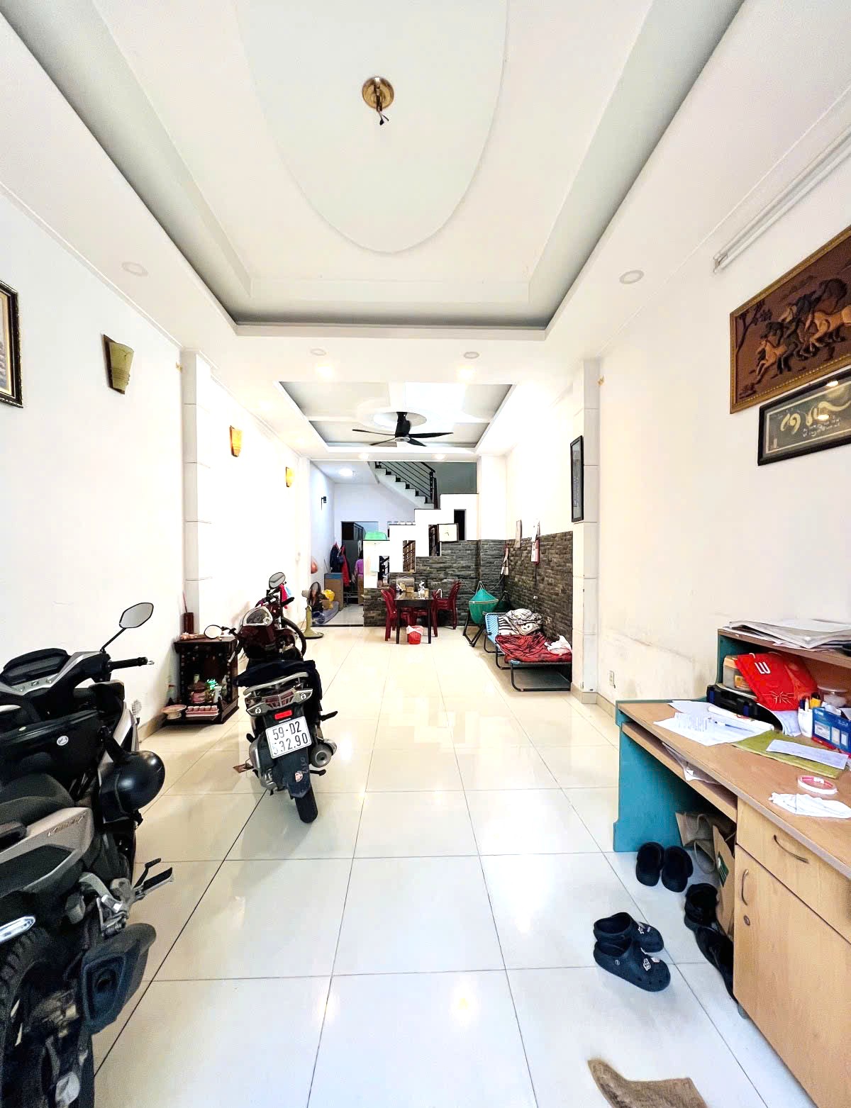 ĐỊNH CƯ BÁN GẤP – Nhà đẹp 69M² – 3 Tầng/4PN – Ô TÔ NGỦ TRONG NHÀ – Chỉ 6.x TỶ TL!