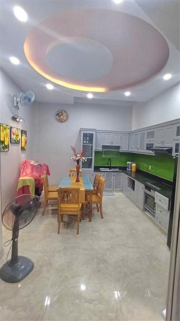 Bán nhà hẻm 405 Trường Chinh, phường 14, Tân Bình (4*18) - 9,5 tỷ