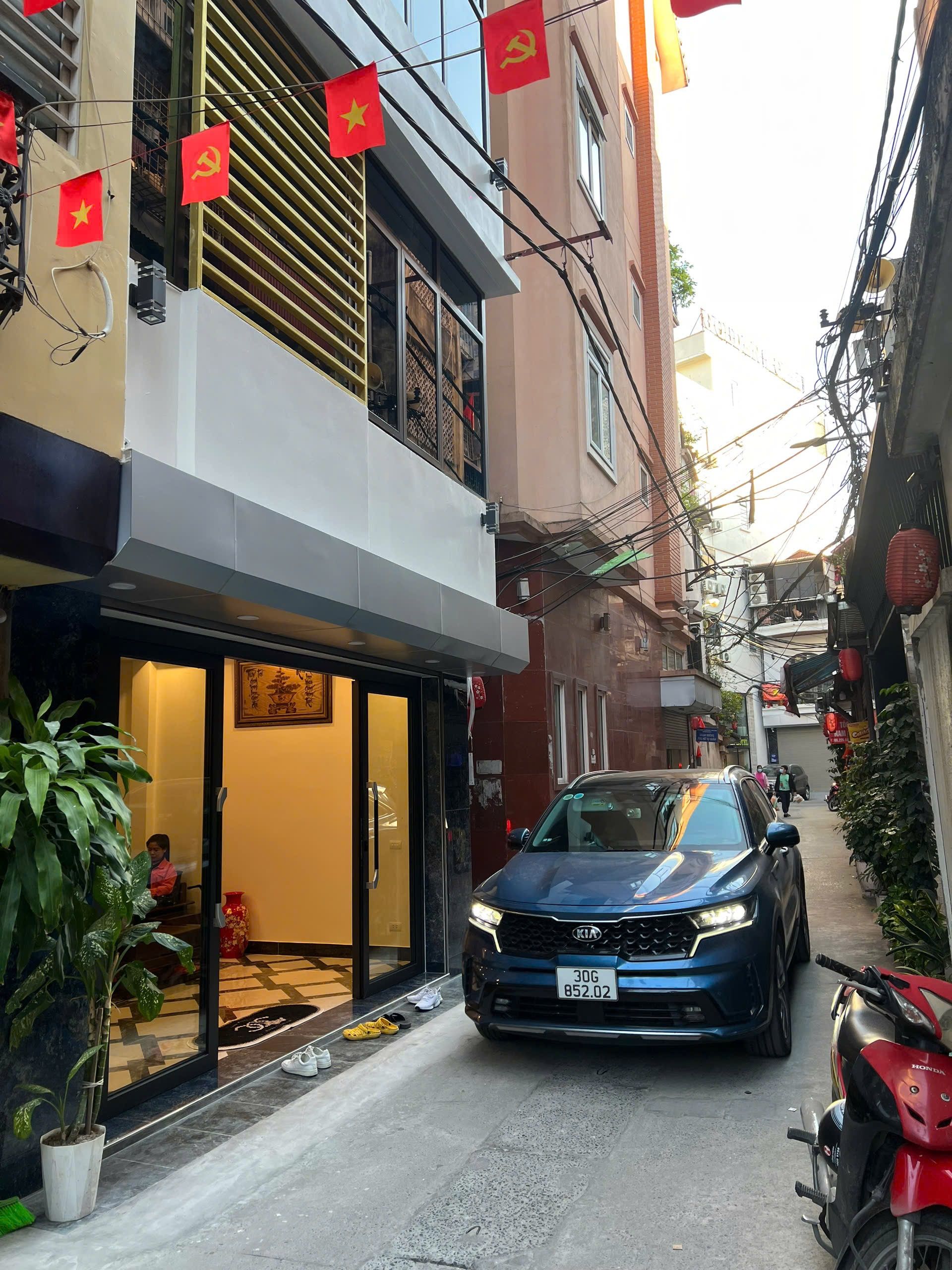 BA ĐÌNH - TÒA 6 TẦNG THANG MÁY – PHÂN LÔ NGỌC KHÁNH GIÁ 20 TỶ ,,