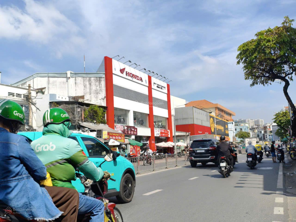 MẶT TIỀN KD SẦM UẤT DƯƠNG BÁ TRẠC - 3 TẦNG 4 PN RỘNG MASTER - 4.5x14m - SỔ HỒNG RIÊNG CHỈ 8.3 TỶ