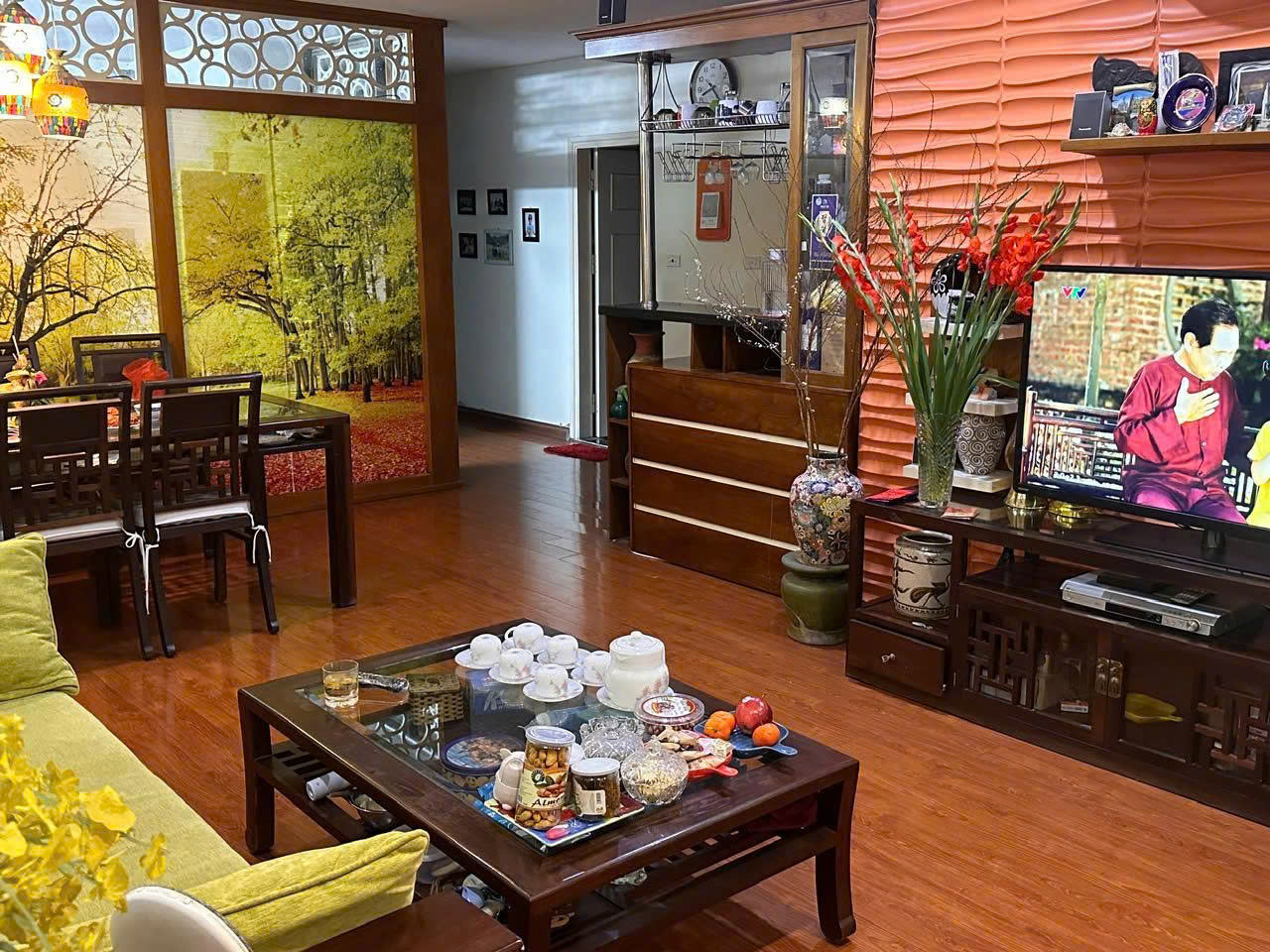 Cho thuê căn hộ chung cư 19 Nguyễn Trãi,110m², 3 phòng ngủ, 2 WC.16 triệu