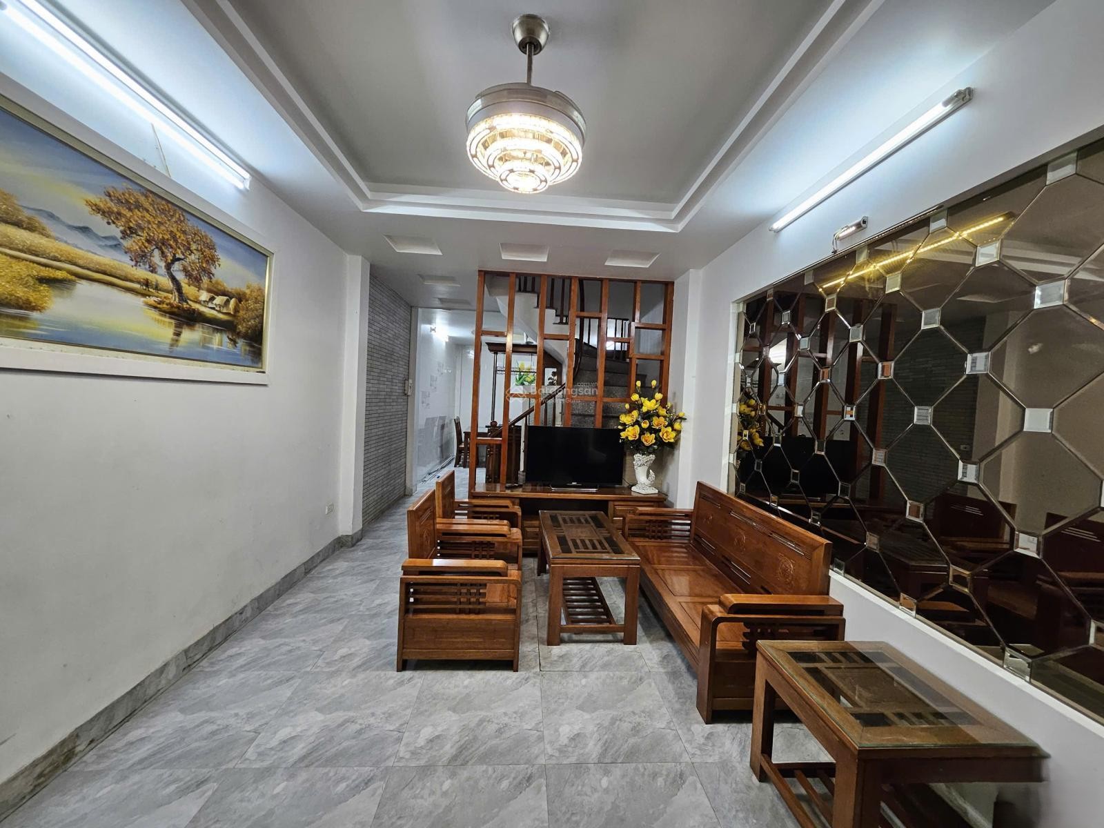 Cần cho thuê nhà Tân Triều, 40 m² x 4 tầng, 5 ngủ, giá 13.5 Triệu ưu tiên ở gia đình