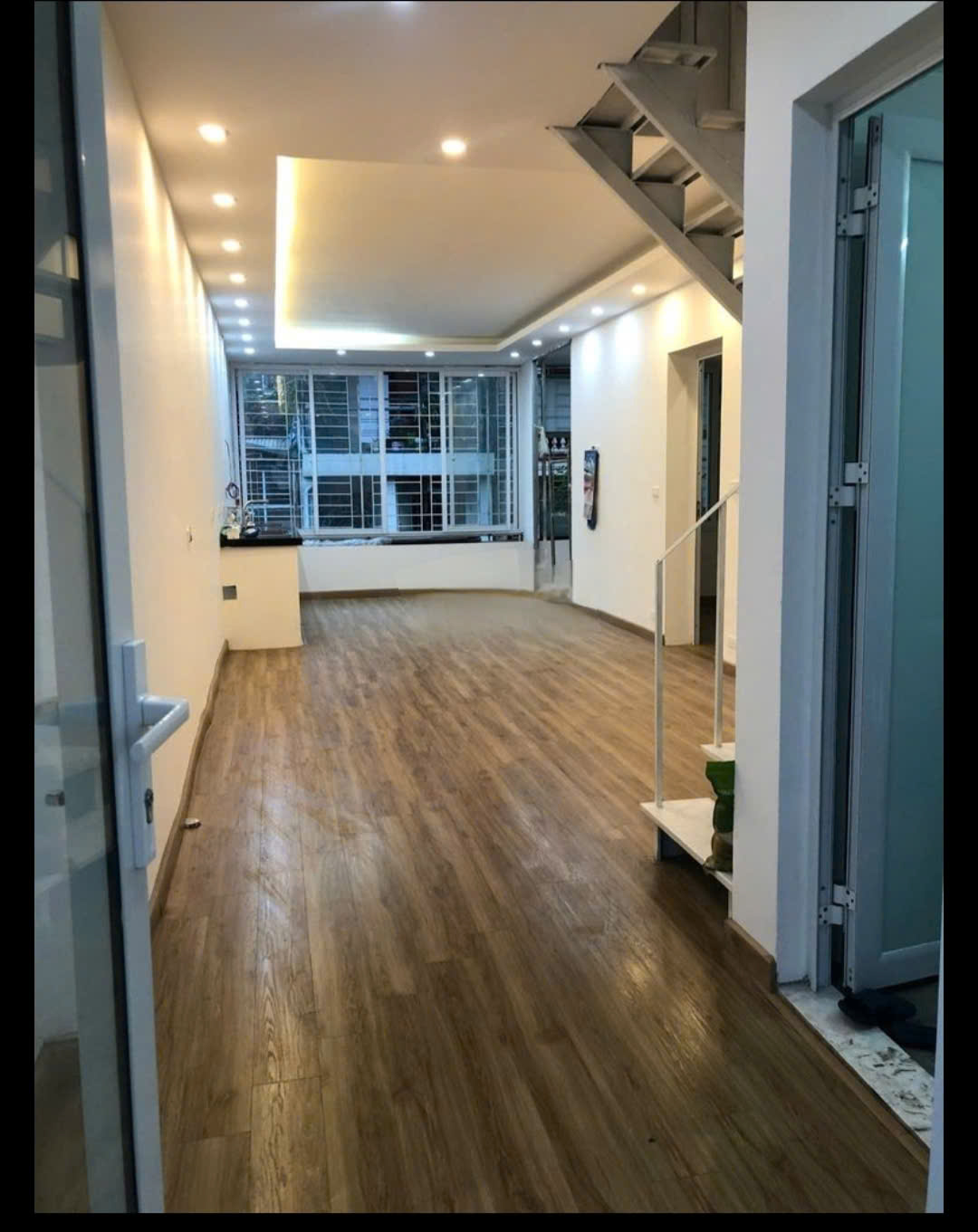 Cho thuê tầng 4 tại 4 Phương Mai, 110m², 3 ngủ, 2 WC, 11 Triệu