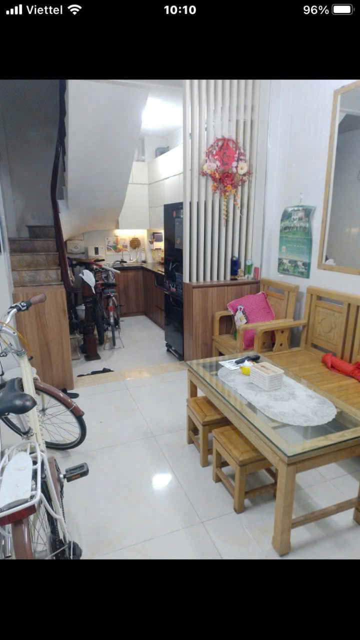 Ngõ 32 Trịnh Đình Cửu, 30m² x 4 tầng, gồm 2 ngủ – 2 WC, 8 triệu/tháng