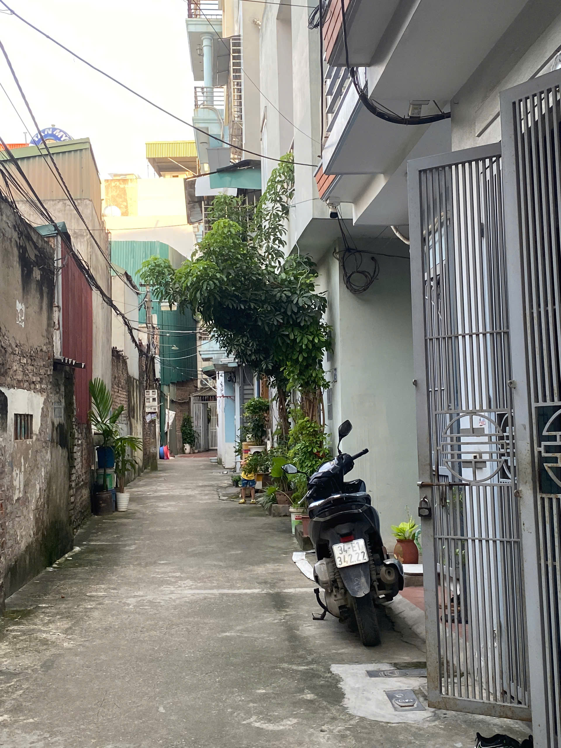 Cho thuê nhà ngõ 258 Vĩnh Hưng 22m² x 4 tầng, giá 8 triệu/tháng.