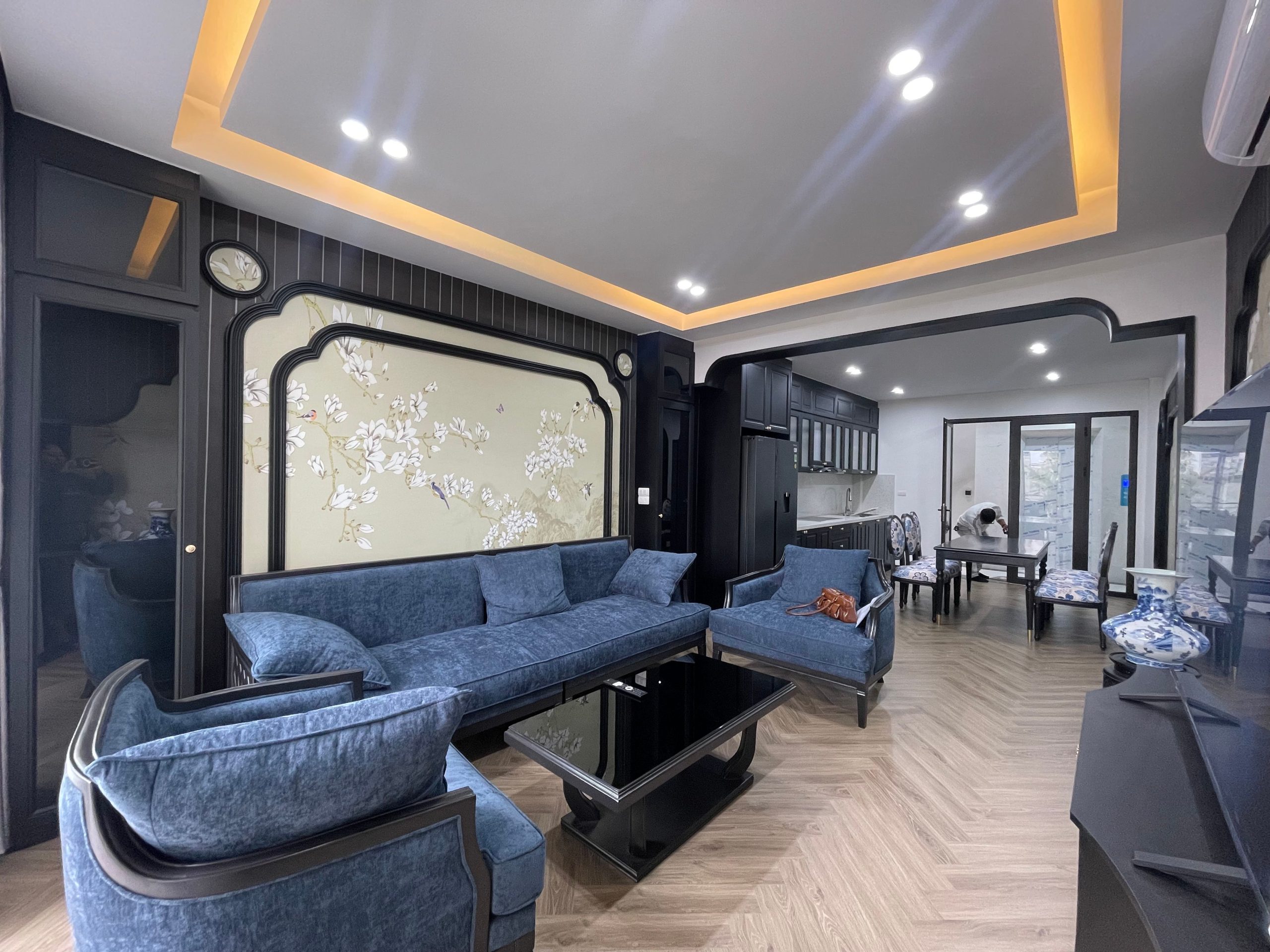 SIÊU PHẨM NGÔ GIA TỰ – LONG BIÊN NHÀ ĐỘC LẬP 6 TẦNG – THANG MÁY – GARA 2 Ô TÔ – KINH DOANH ĐỈNH