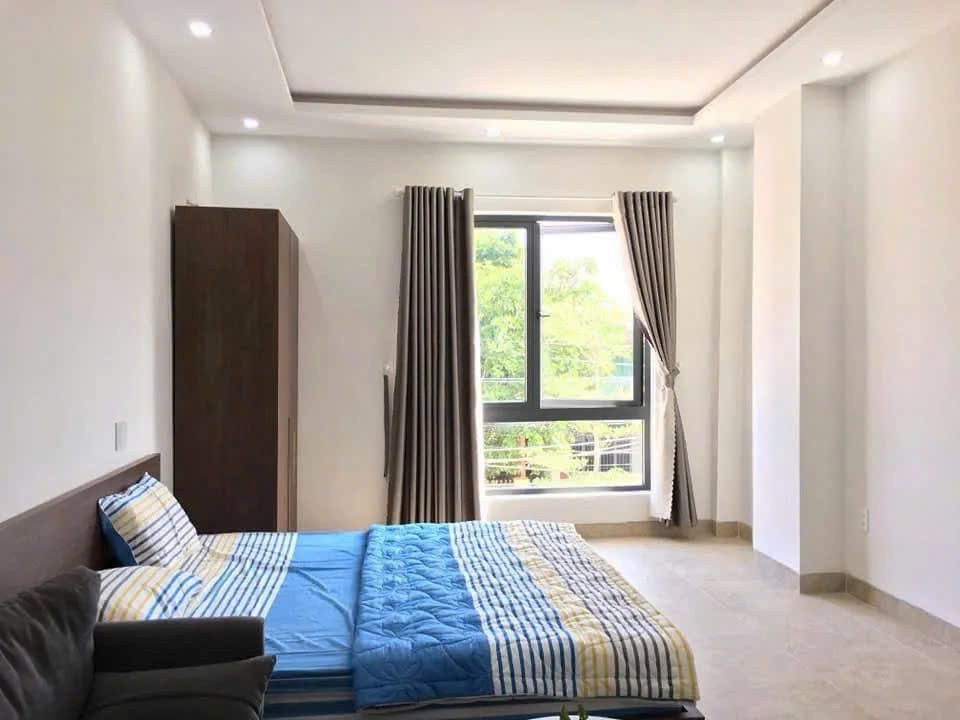 Bán nhanh tòa căn hộ 2 mặt tiền gần biển Mỹ Khê, 16 phòng cho thuê, giá 33.5 tỷ