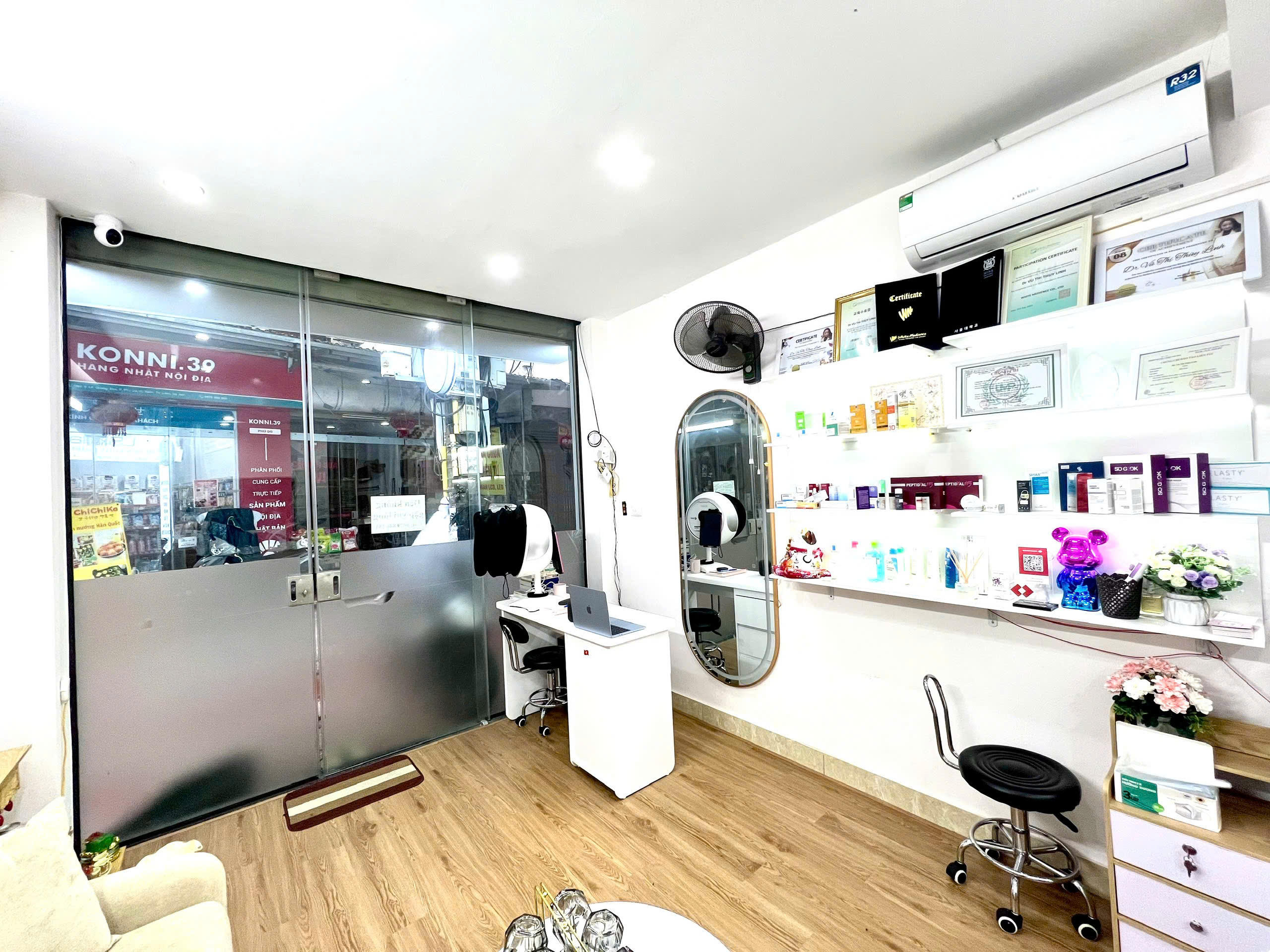 CẦN SANG NHƯỢNG MẶT BẰNG VÀ THANH LÝ MỘT SỐ ĐỒ SPA– VÀO LÀM NGAY