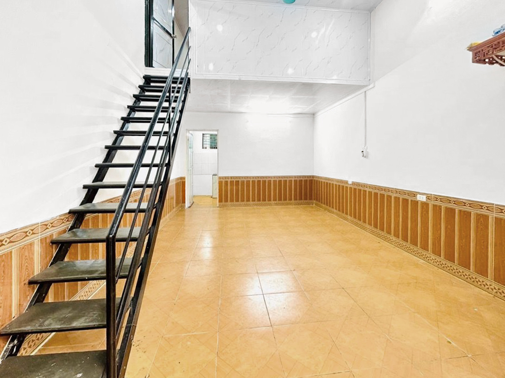 BÁN Đất tặng nhà 2tầng đủ công năng , gần phố , tiện ích bạt ngàn 40m2 Nhỉnh 4 tỷ