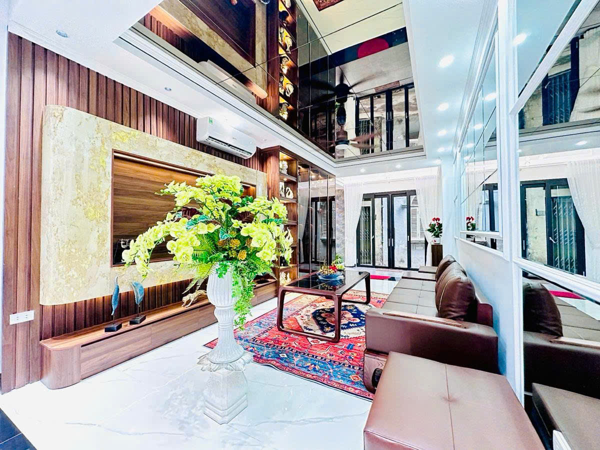 BÁN NHÀ NGỌC KHÁNH – 55m² – 6 TẦNG THANG MÁY – NỘI THẤT ĐẲNG CẤP – KINH DOANH – GIÁ 18 TỶ