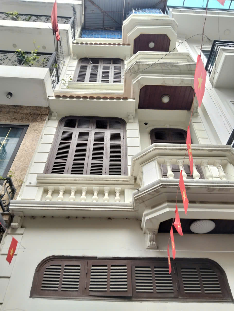 BÁN NHÀ PHỐ THÁI HÀ – 41M² x 5 TẦNG – MT 4.1M – GIÁ 22.5 TỶ