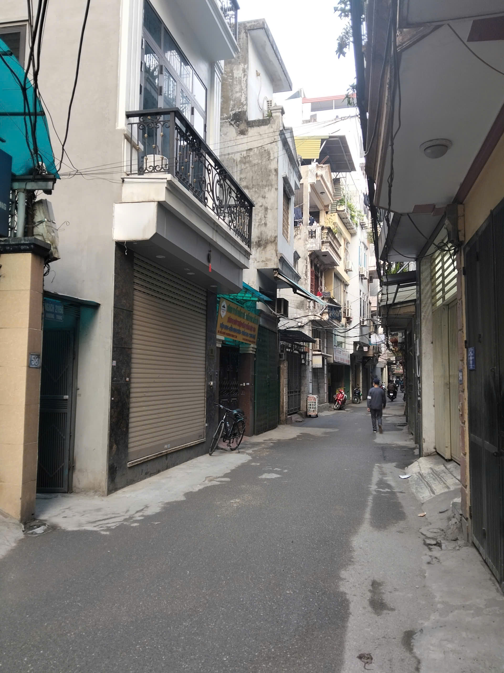 Bán Nhà Phố Khương Trung 91m X 4 Tầng MT 4.5m Lô Góc Ô Tô Vào Nhà Gần Hồ 19.5 Tỷ