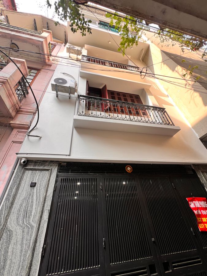 BÁN NHÀ PHỐ HOÀNG VĂN THÁI – 51M² x 6 TẦNG – MẶT TIỀN 5M – THANG MÁY GIÁ 18.6 TỶ