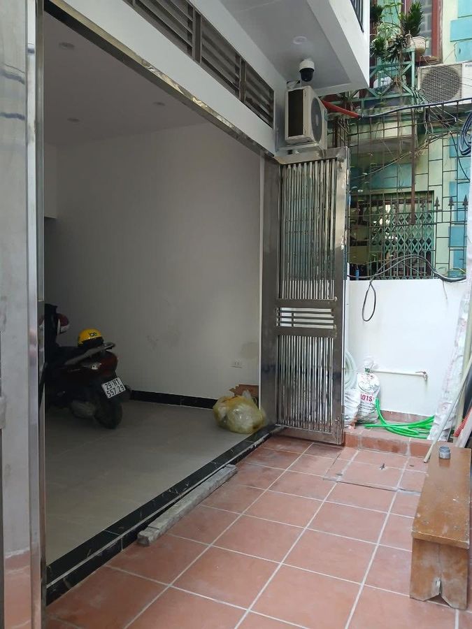 Bán Nhà Đường Láng 58m2. 5 tầng. mặt tiền 4m. giá 12.6 tỷ Đống Đa Hà Nội