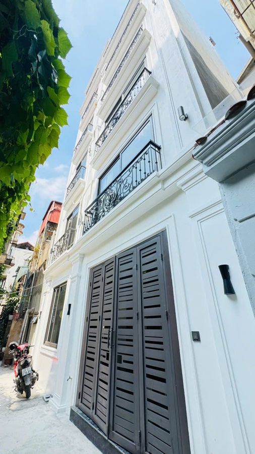 BÁN NHÀ PHỐ THÁI HÀ – 6 TẦNG – MẶT TIỀN RỘNG – THANG MÁY XỊN – GIÁ 12.8 TỶ