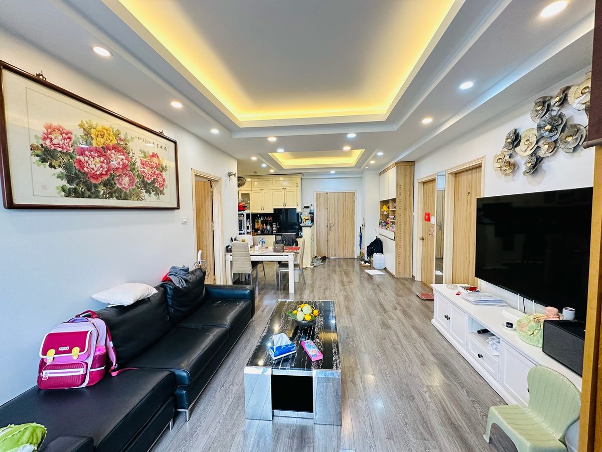 NHÀ HIẾM GẦN PHỐ – GẦN Ô TÔ – 31M² – GIÁ CHỈ 6,99 TỶ