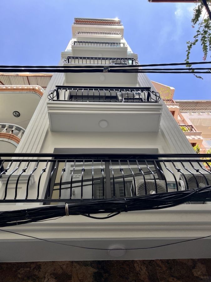 BÁN NHÀ PHỐ NGUYỄN NGỌC NẠI 75M² × 9 TẦNG MT 4M GIÁ 29 TỶ THANG MÁY 29 TỶ