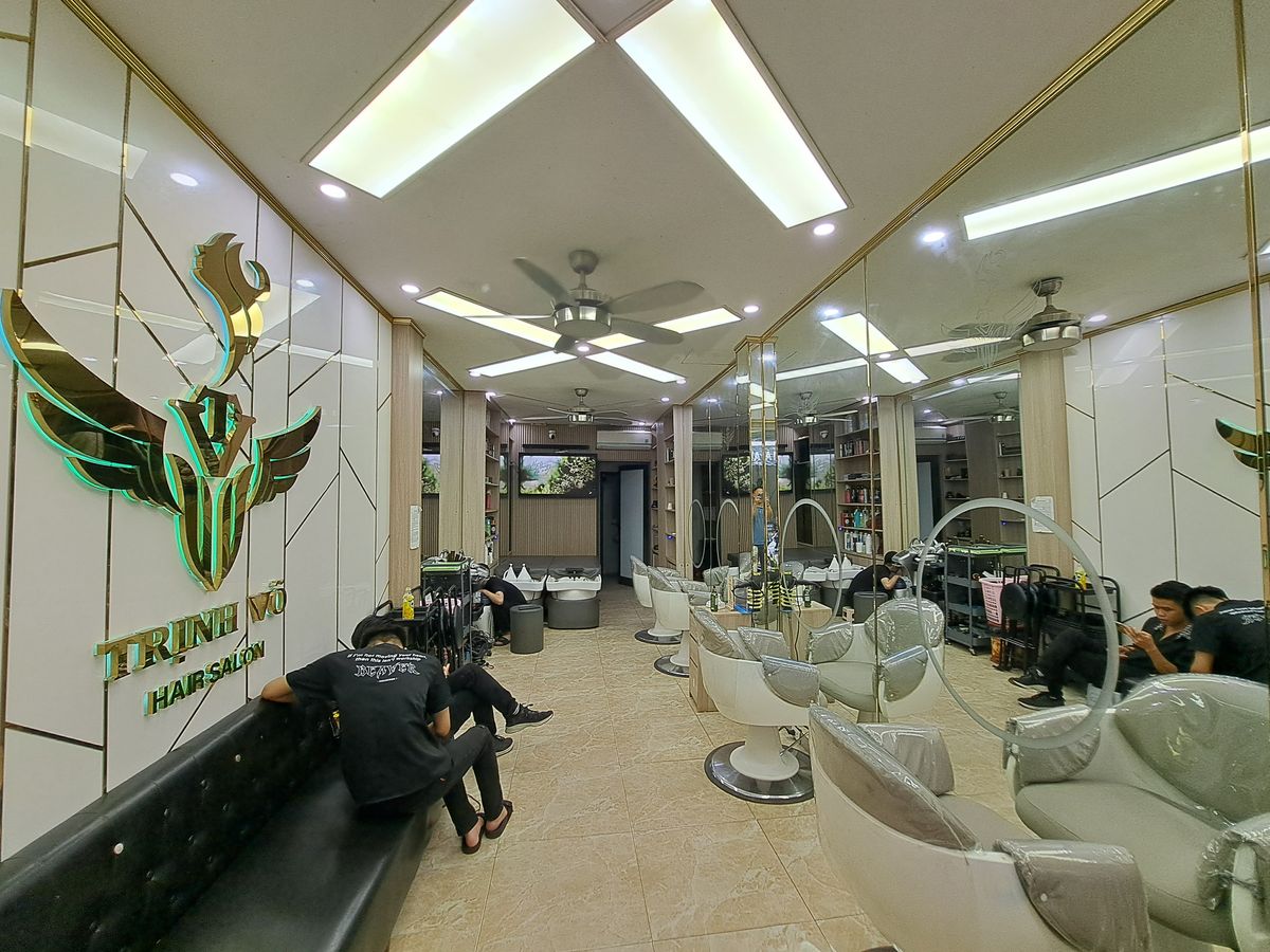 Bán Nhà Mặt Phố Thổ Quan. Đống Đa. Ô Tô. DT 38m2. MT 3m. 5 Tầng. Giá 15.4 Tỷ