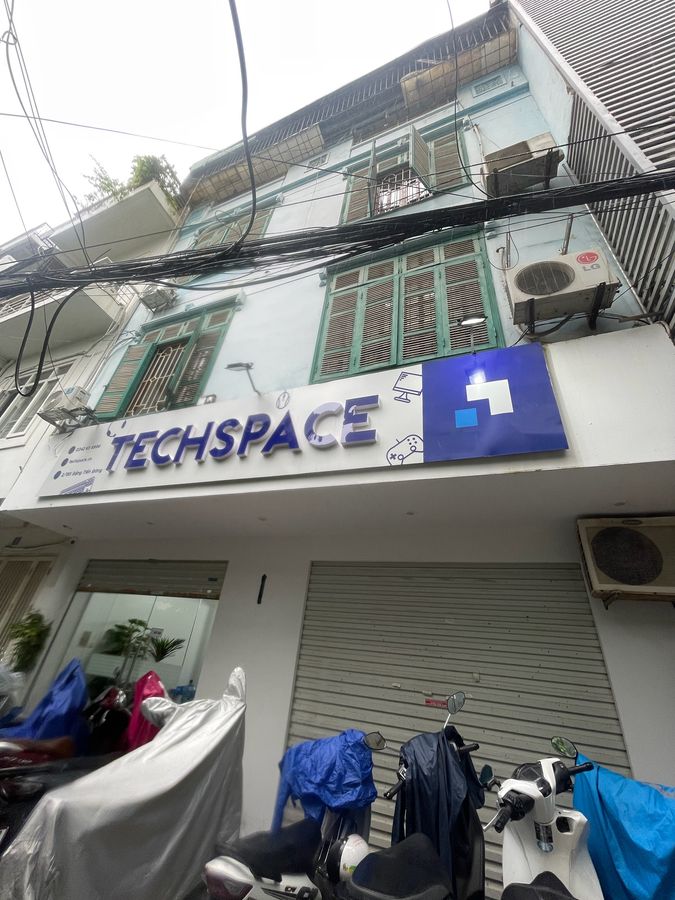 [326] ĐẶNG TIẾN ĐÔNG VỊ TRÍ ĐẮC ĐỊA - NGÕ THÔNG - Ô TÔ TRÁNH - VỈA HÈ - MẶT TIỀN KHỦNG - KINH DOANH SIÊU ĐỈNH - TRUNG TÂM ĐỐNG ĐA