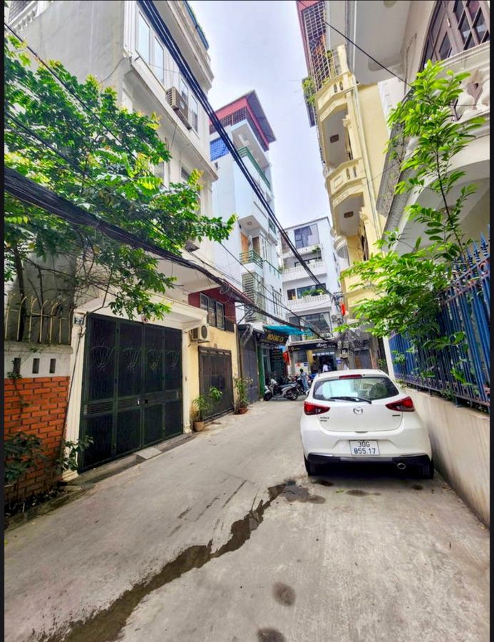 [324] PHỐ THÁI HÀ. VIP NHẤT QUẬN. THOÁNG TRƯỚC SAU. VÀI BƯỚC RA Ô TÔ. NHÀ HIẾM ÍT NGƯỜI BÁN