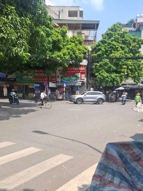 SIÊU PHẨM MẶT PHỐ TRẦN QUỐC VƯỢNG - KINH DOANH ĐỈNH - VỈA HÈ , ÔTÔ TRÁNH ĐỖ - GIAO THÔNG THUẬN TIỆN