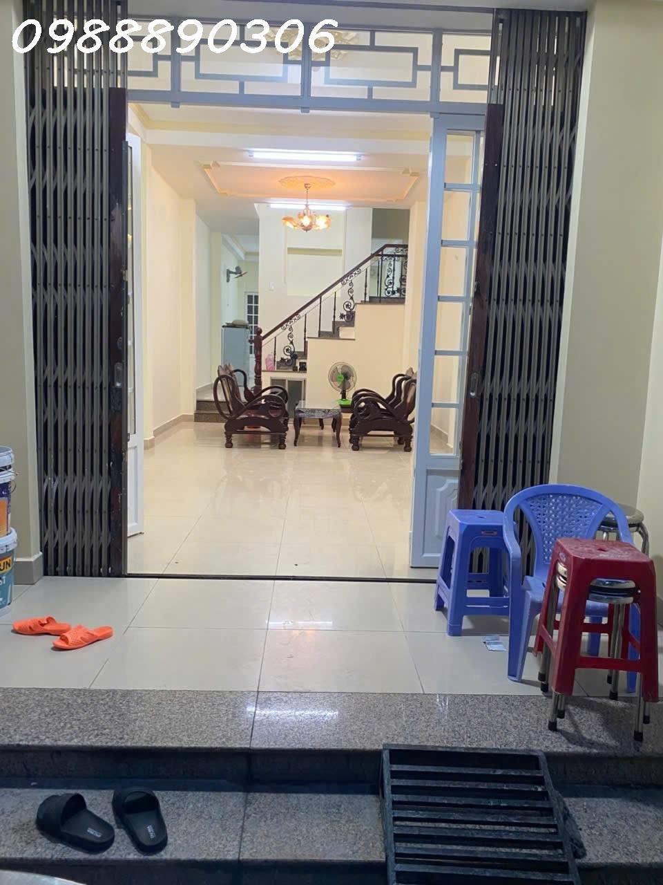 Bán nhà mặt phố Hiệp Bình Chánh, 123m2, 4 tầng, diện tích lớn, 17.3 tỷ