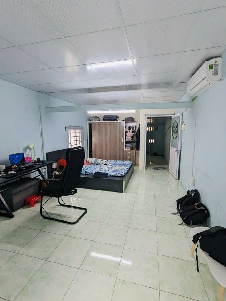 Nhà mặt tiền Cộng Hòa - QUẬN TÂN BÌNH - 4.5 x 18 m - 11.5 tỷ