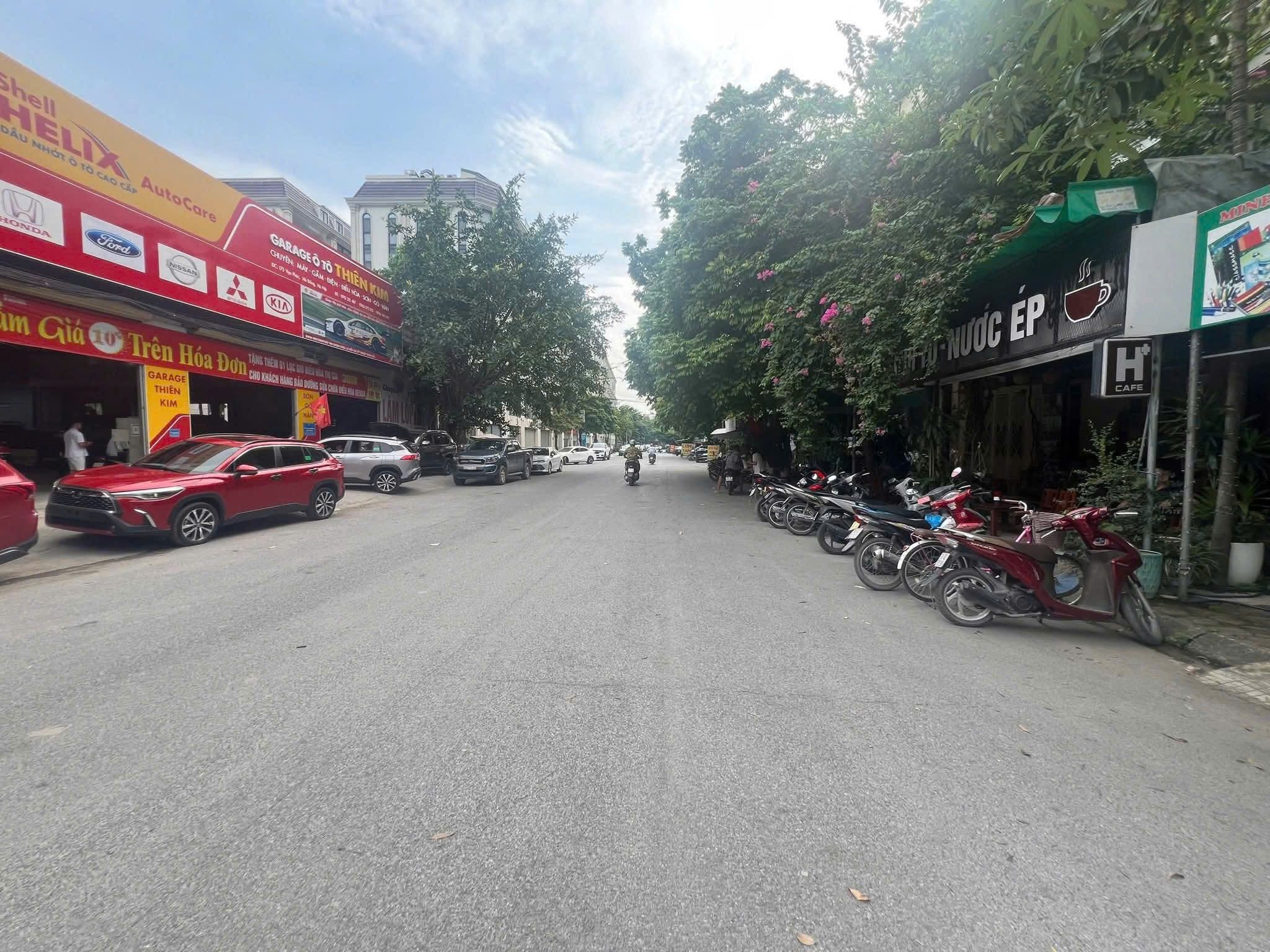 LÔ GÓC 2 MẶT TIỀN – MẶT PHỐ VẠN PHÚC – SIÊU HIẾM! 3 THOÁNG – SHOWROOM/SPA/CAFÉ ĐỈNH CAO – CHỈ 23.8 TỶ