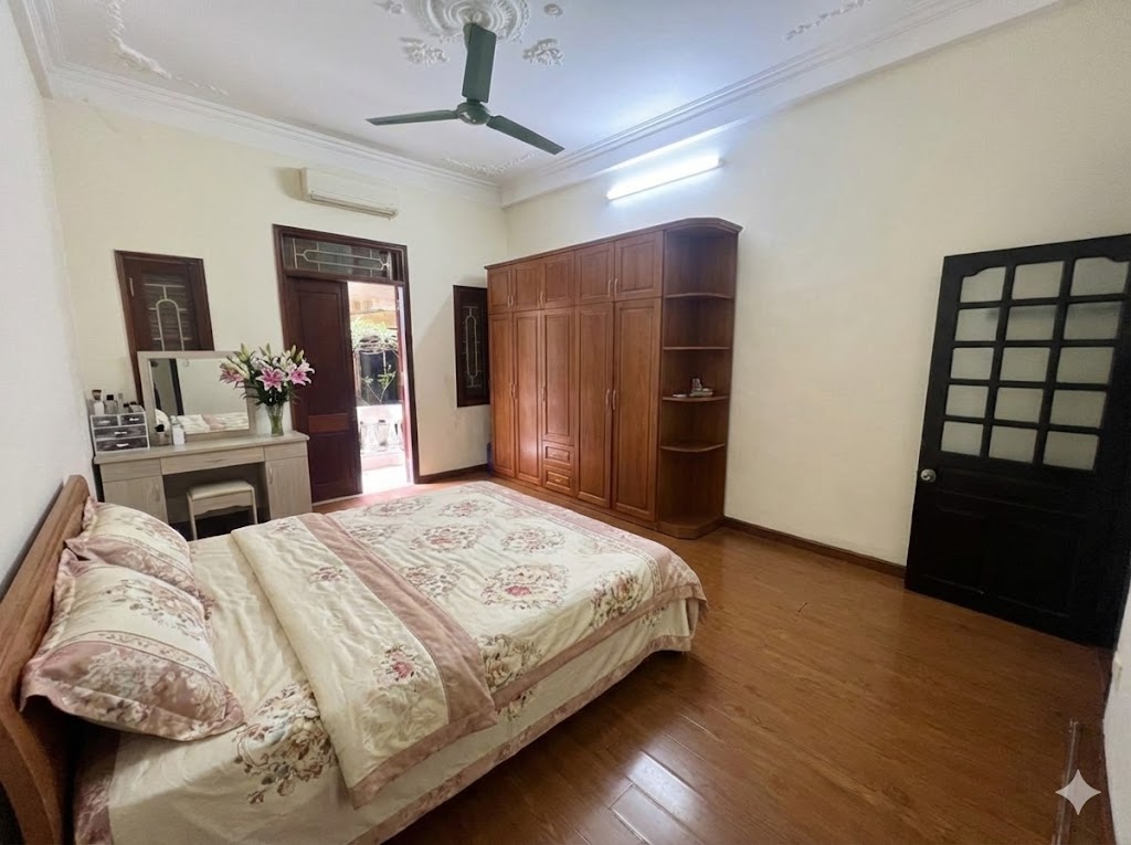 SIÊU PHẨM HÀO NAM - NGÕ THÔNG KD DT54/58M2 X 4TẦNG – GẦN GA TẦU ĐIỆN CÁT LINH – NHỈNH 14 TỶ.