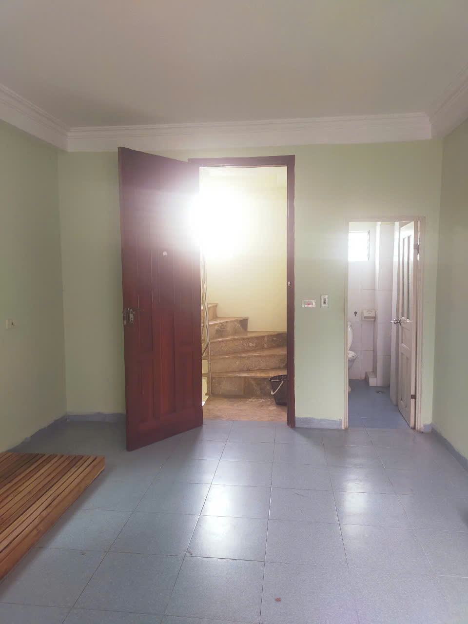 Chính chủ cho thuê Phòng ở khép kín cho thuê tại ngõ 62 Nguyễn Chí Thanh, Đống Đa, HN