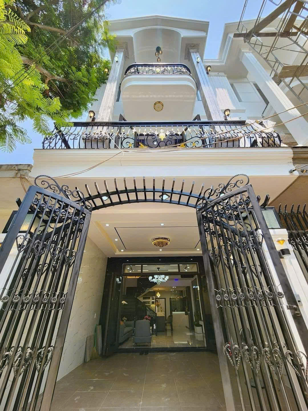 PHẠM HỮU LẦU - Q.7- TẶNG FULL thiết kế bên trong - 3 TẦNG - 72M2 - 6TỶ4️