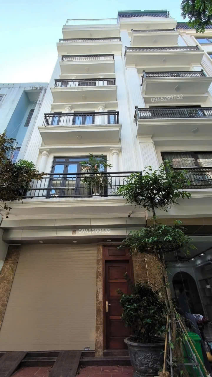 NHÀ ĐẸP DÂN XÂY HỌC VIÊN TÀI CHÍNH - DT45M2 - 5 TẦNG - GIÁ 9 TỶ - Ô TÔ KINH DOANH -