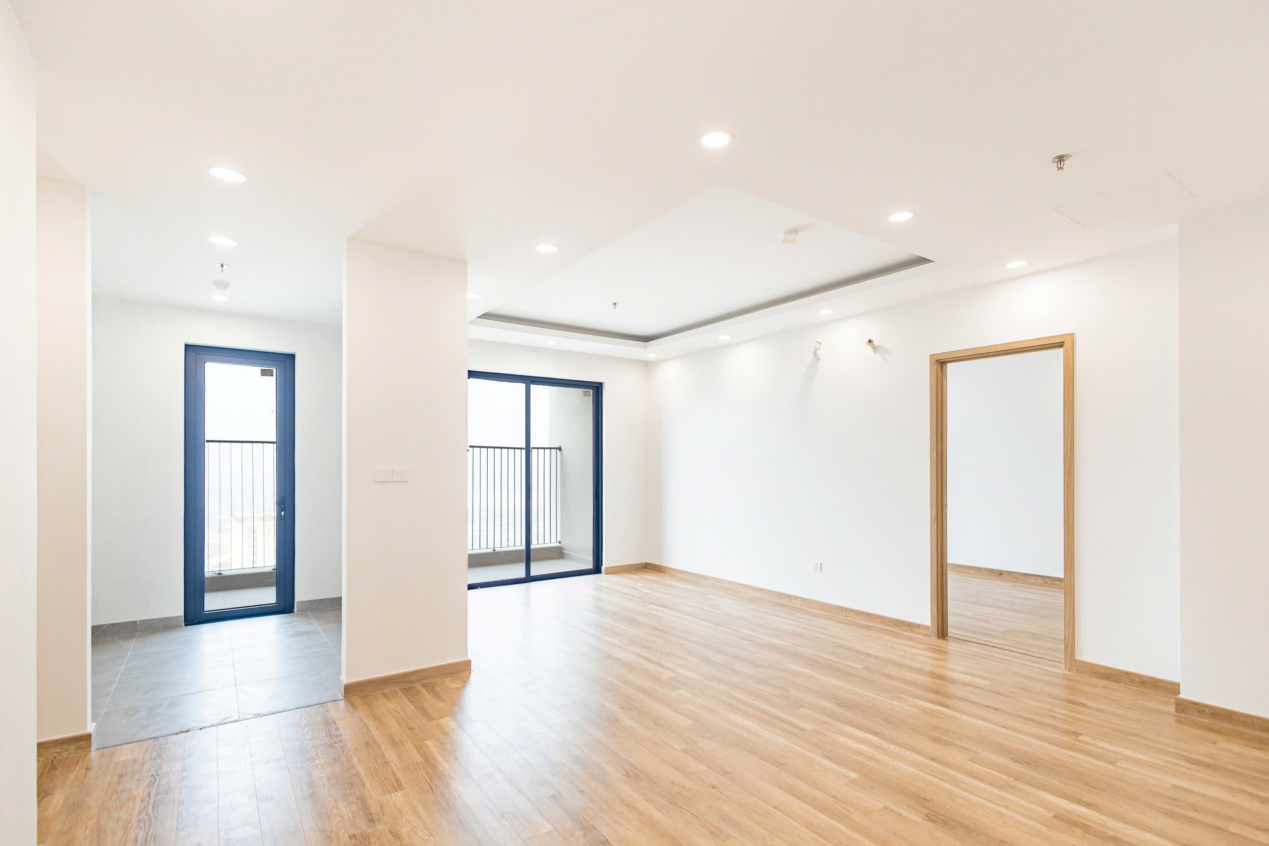 Bán căn Duplex giá 69tr/m2 - HTLS trong 18 tháng - Quà tặng 1,3tỷ đồng - Đã bàn giao và có sổ hồng