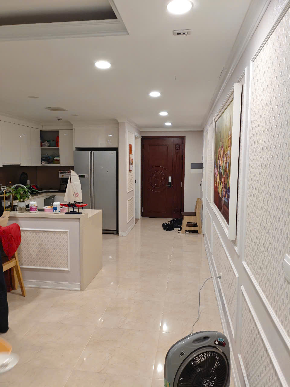 CC Bán Căn Hộ Tân Hoàng Minh 36 Hoàng Cầu - Tầng 11, Full Nội Thất, DT: 142m, Giá: 17.5 Tỷ