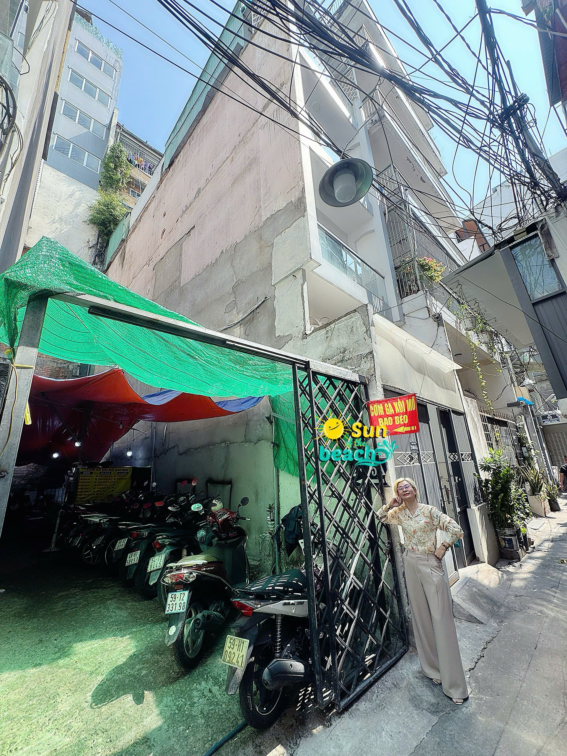 KHUÔN VIÊN ĐẤT CÒN SÓT LẠI CHỦ CHÀO BÁN HXH ĐƯỜNG LÊ THÁNH TÔN, QUẬN 1 - GIÁ TỐT CHO ĐẦU TƯ