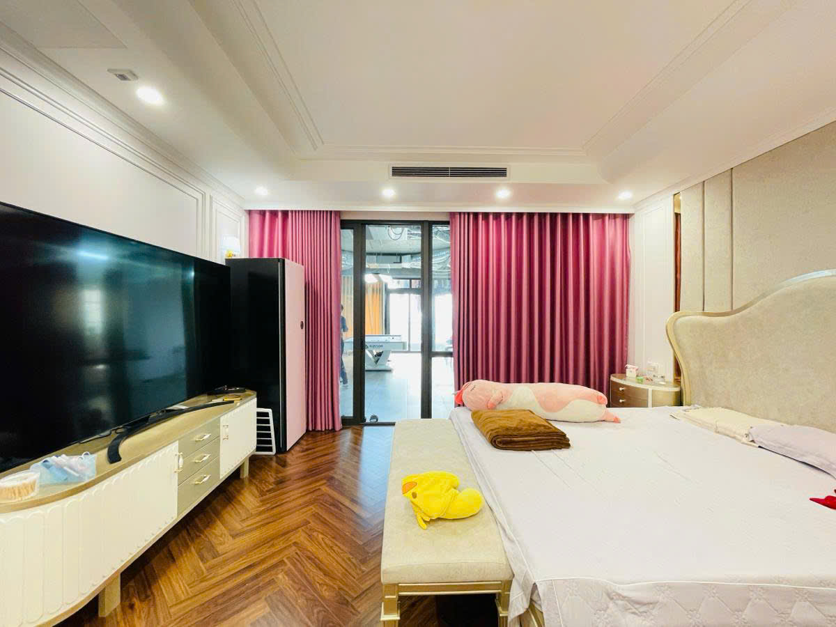 BÁN NHÀ DÂN XÂY LÔ GÓC NGUYÊN XÁ 5 PHÒNG 35M2, 50M MẶT PHỐ, NGÕ THẲNG, 5.89 TỶ