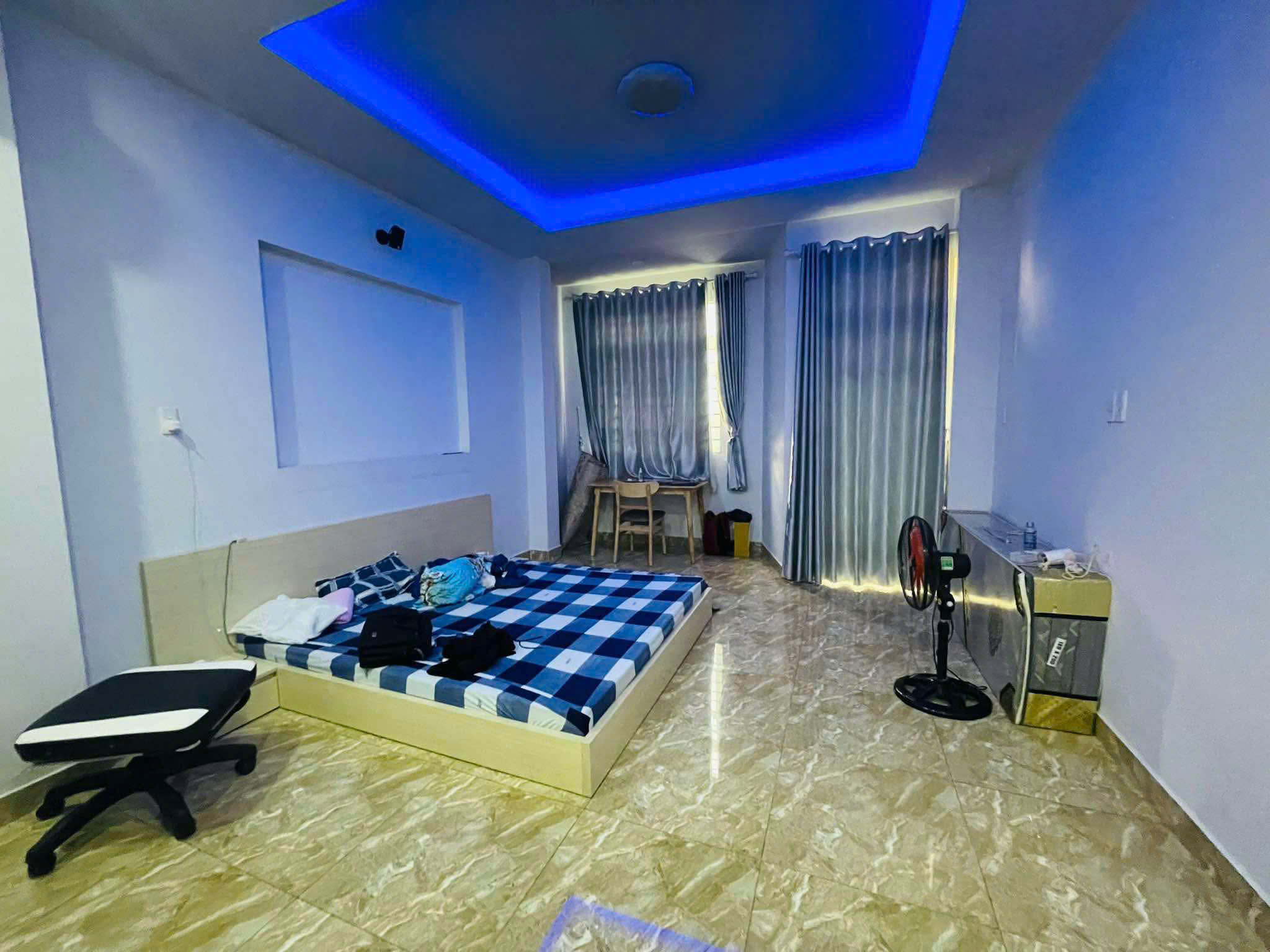 9.X TỶ KHUÔN ĐẤT NỞ HẬU - GẦN CHỢ BÀ CHIỂU 110m2(4x27)- 2 TẦNG-8 PHÒNG-DT 28 TR/THÁNG - KHAI THÁC TIẾP HOẶC XÂY