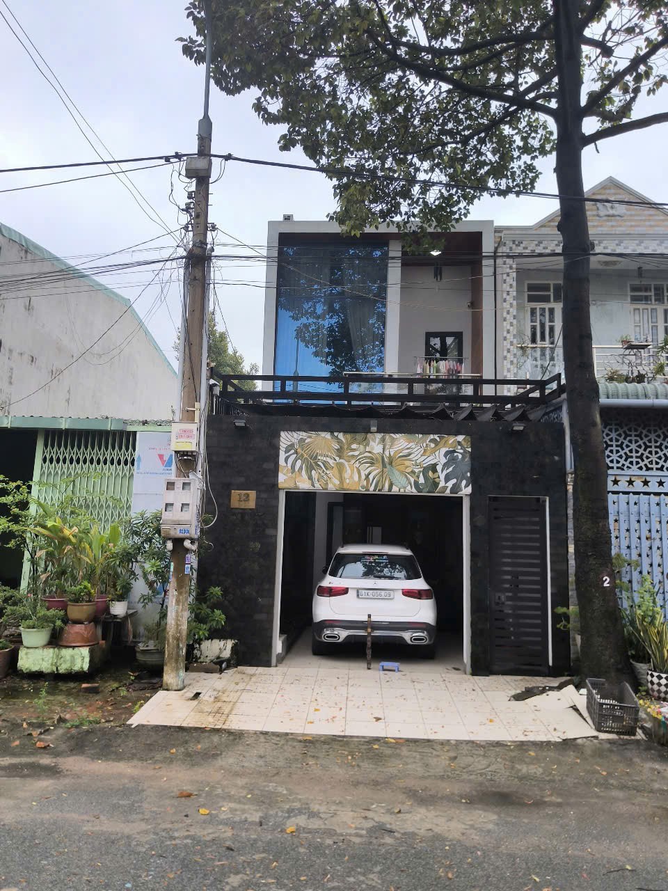 NHÀ ĐẸP - MẶT TIỀN - Cần Bán Nhà Phường Chánh Nghĩa, Thủ Dầu Một, Bình Dương