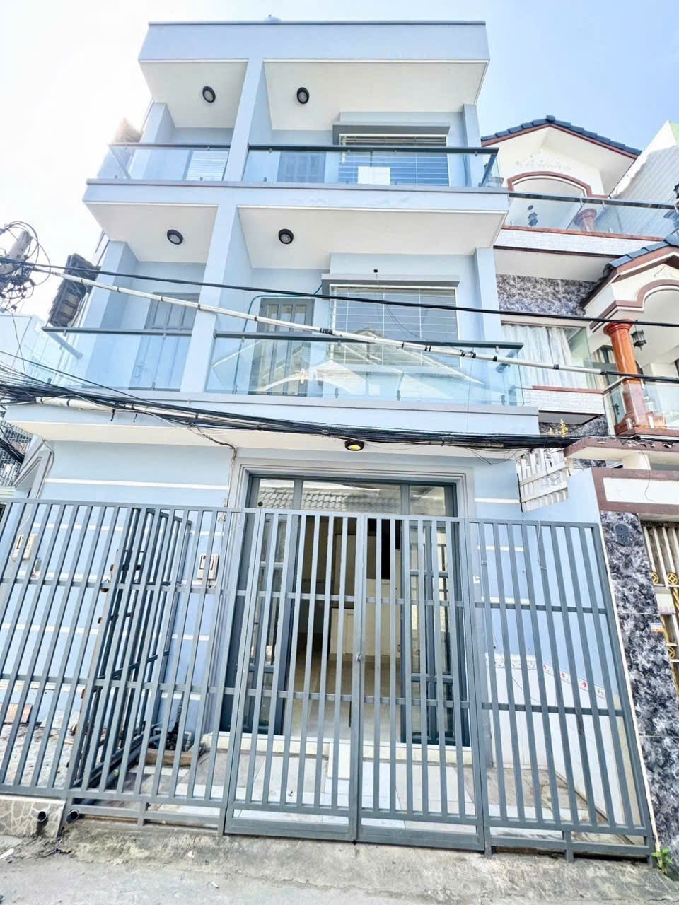 VỊ TRÍ ĐẸP - Cần Bán Gấp 1 Cặp Nhà SHR - Xe Hơi Đậu Ngay Cửa Tại 1806 Huỳnh Tấn Phát, Nhà Bè, HCM