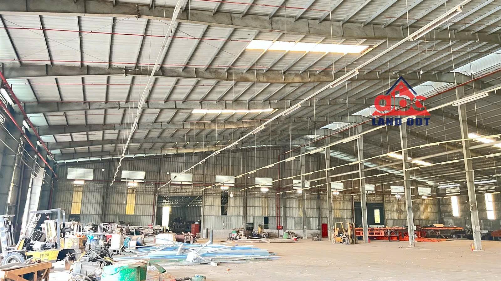 XT652 cho thuê xưởng sản xuất đa dạng ngành nghề, trống xưởng bàn giao liền