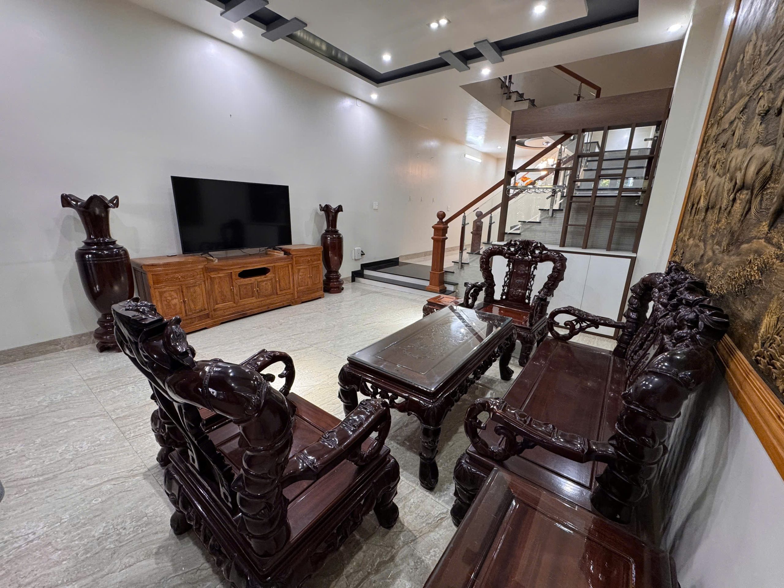 NHÀ 3 TẦNG MỚI ĐẸP – ĐƯỜNG 7.5M TRUNG LƯƠNG 4 P NGỦ – 100M² – GIÁ CHỈ 7.9 TỶ!