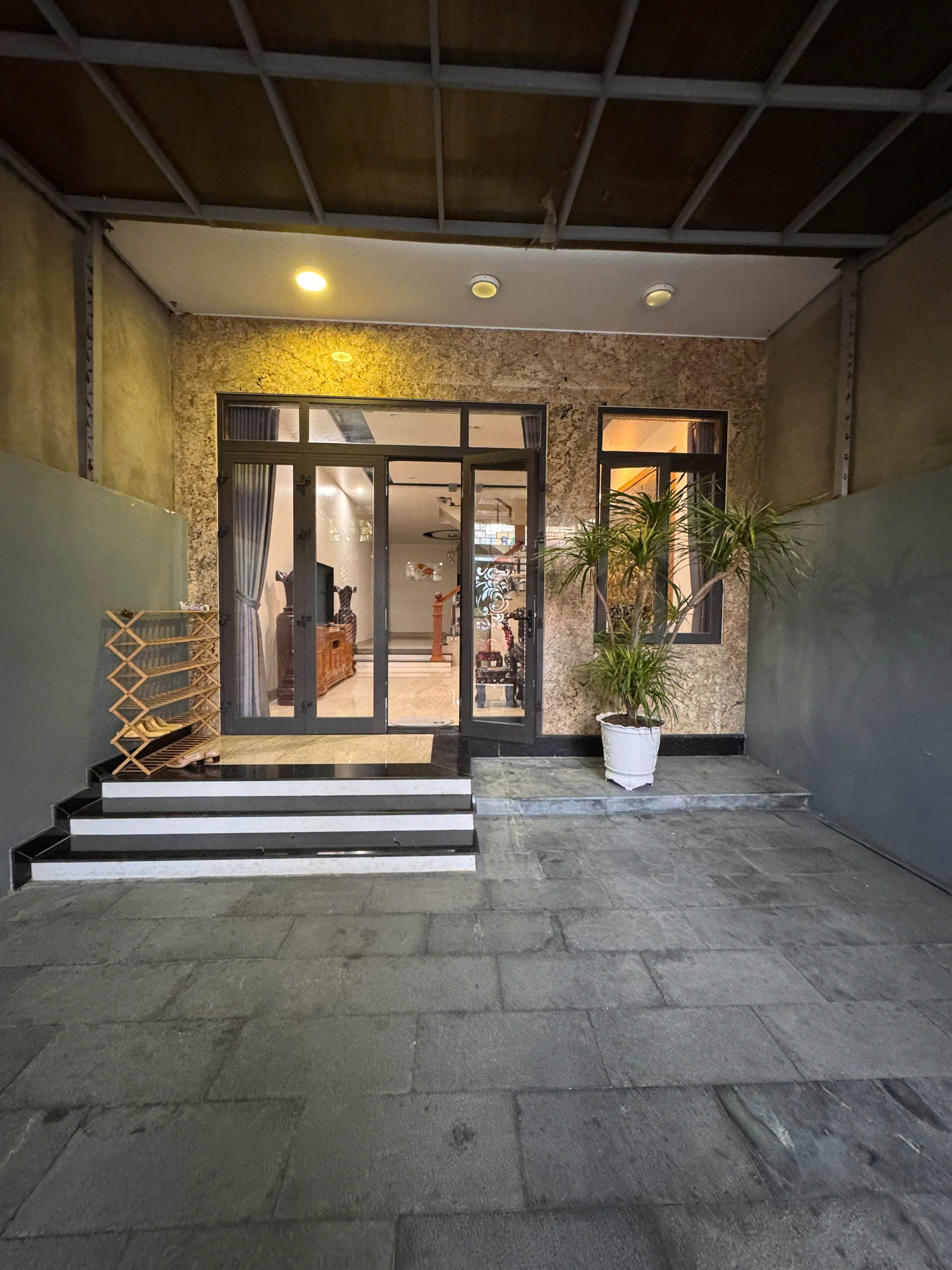 NHÀ 3 TẦNG ĐẸP – ĐƯỜNG 7.5M THANH LƯƠNG 10 – GẦN CHỢ HÒA XUÂN – 100M² - CHỈ 7.9 TỶ!