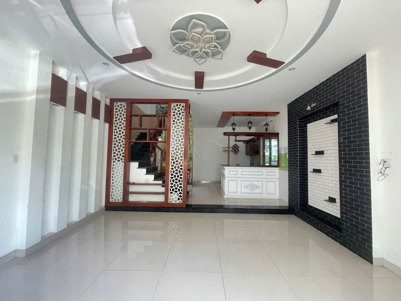 BÁN NHÀ 3 MÊ MẶT TIỀN HOÀNG VĂN THÁI – BẮC HÀ THANH, QUY NHƠN