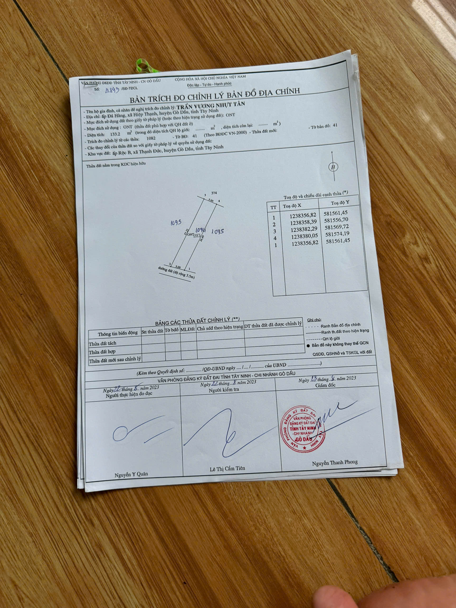 Bán 3 lô Đất nền đã có sổ hồng. 300m2 thổ cư. Công chứng ngay