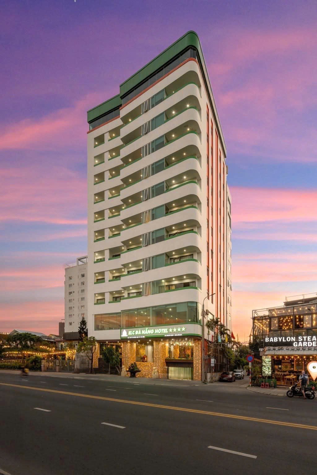 Bán Khách Sạn Tại Mặt Tiền Võ Nguyên Giáp, phường Phước Mỹ, Sơn Trà, Đà Nẵng